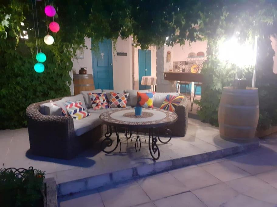 Le Jardin De Mae Apartment Bouc-Bel-Air Exterior photo