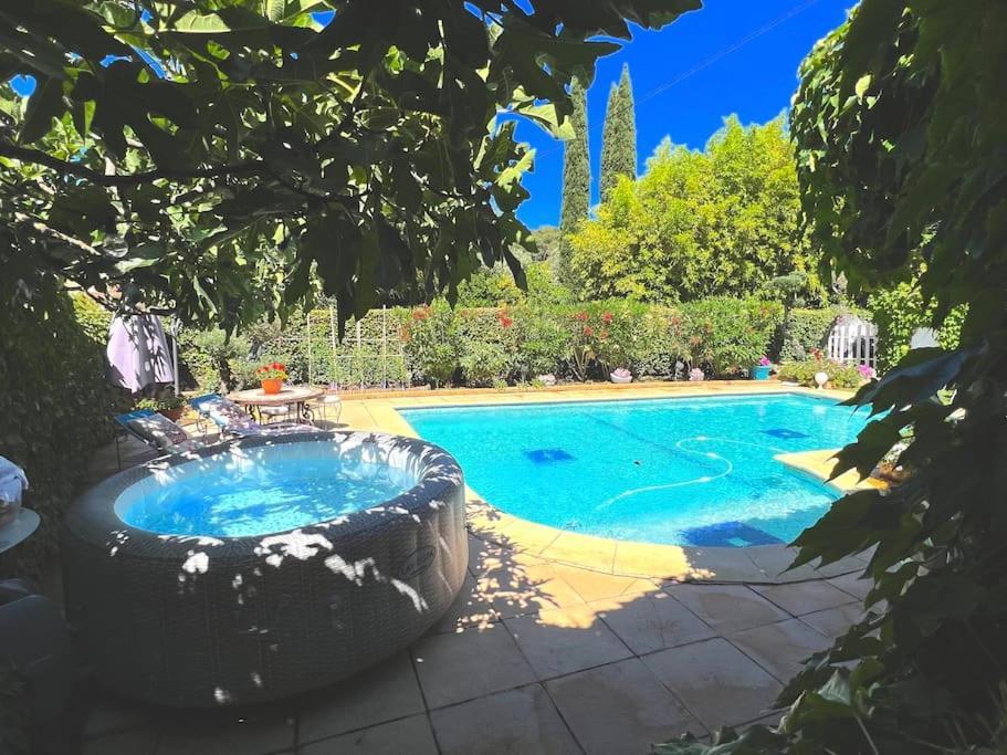 Le Jardin De Mae Apartment Bouc-Bel-Air Exterior photo